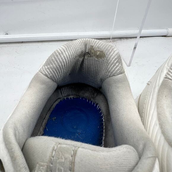 Brooks Addiction Walker Shoe Womens 10 D Wide White Support Walking Stability ** - Picture 9 of 10